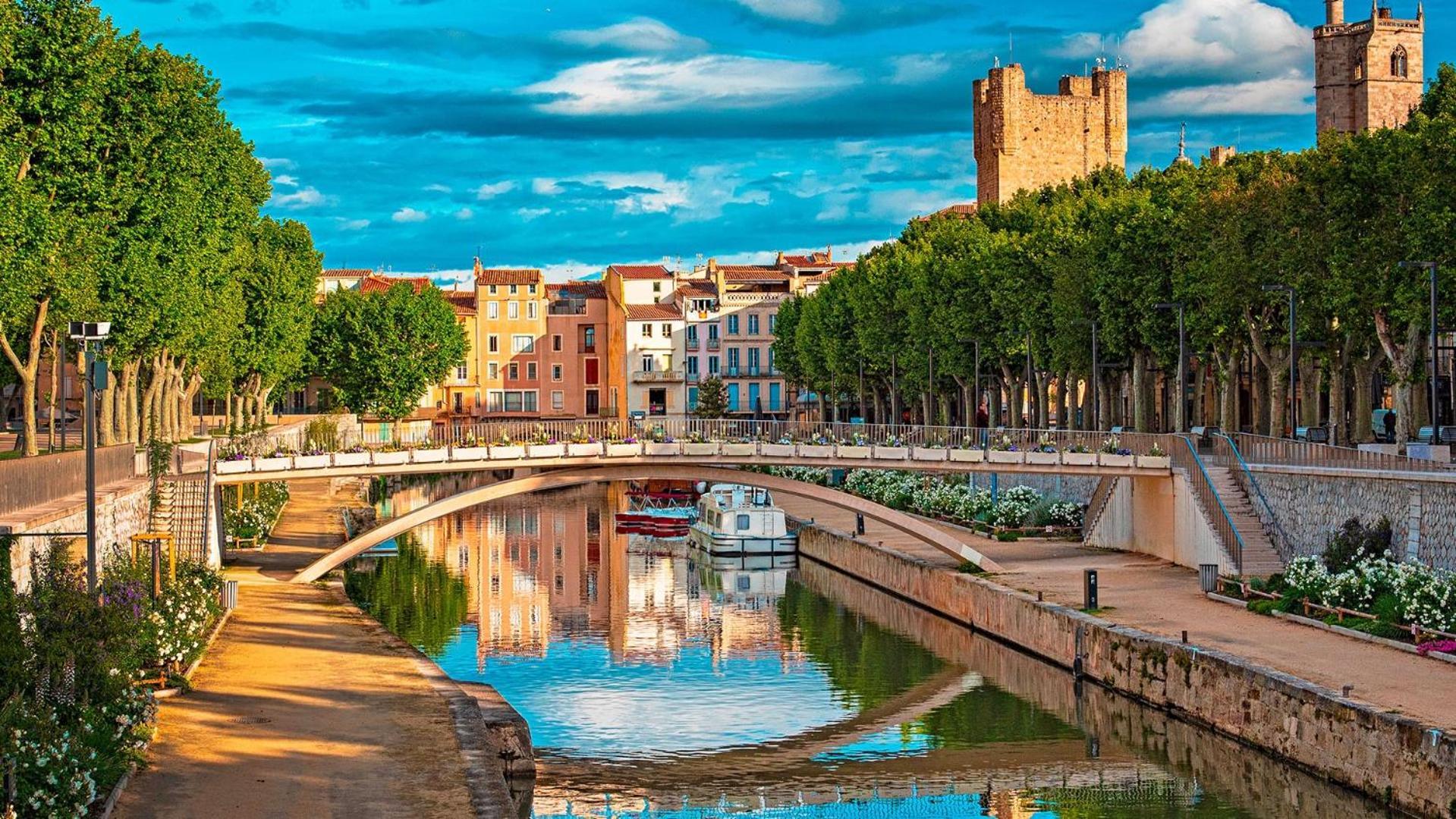 You&Me Narbonne Luaran gambar